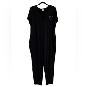 SMASH & TESS - The Cozy Sunday Romper in BLACK with heart